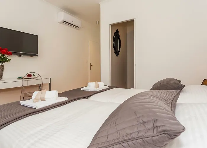Valum Luxury Apartment