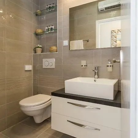 Valum Luxury Apartment Split Exterior photo